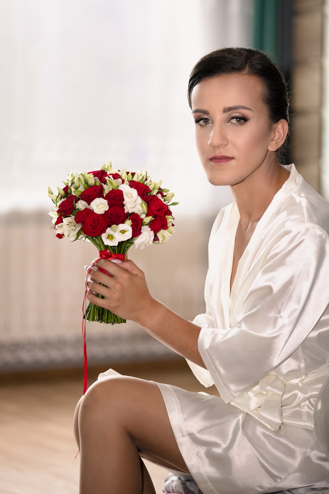 Profesjonalna fotografia ślubna – naturalne kadry, elegancja i emocje, które pozostaną z Wami na zawsze. Wasz dzień uchwycony w wyjątkowy sposób. Profesjonalna sesja rodzinna – uchwycę codzienną radość, czułość i wspólne chwile, które staną się piękną pamiątką na lata. Luksusowa, kobieca sesja boudoir. Studio i doświadczenie pełne pewności siebie oraz pięknych zdjęć.