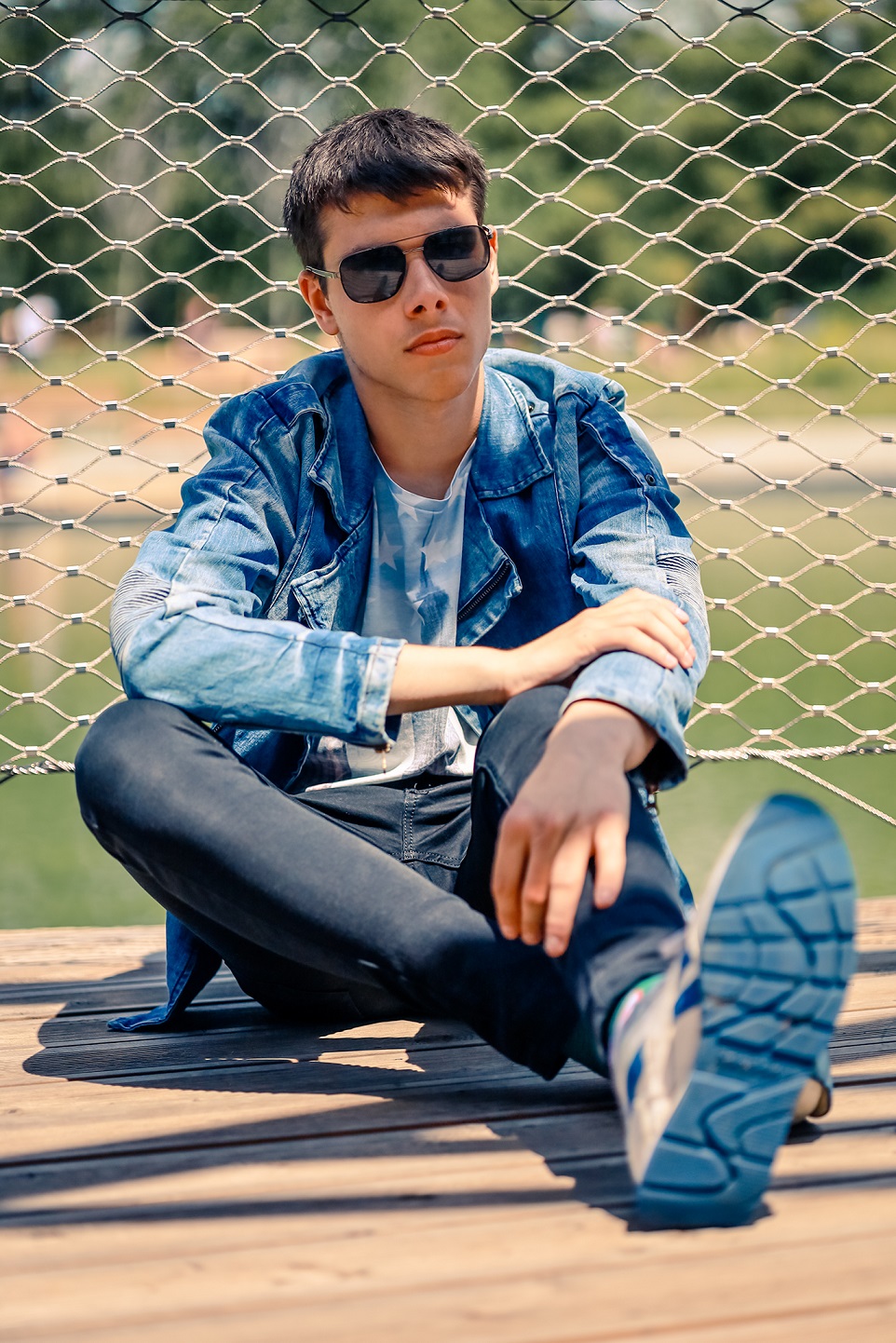 Profesjonalna fotografia ślubna – naturalne kadry, elegancja i emocje, które pozostaną z Wami na zawsze. Wasz dzień uchwycony w wyjątkowy sposób. Profesjonalna sesja rodzinna – uchwycę codzienną radość, czułość i wspólne chwile, które staną się piękną pamiątką na lata. Luksusowa, kobieca sesja boudoir. Studio i doświadczenie pełne pewności siebie oraz pięknych zdjęć.